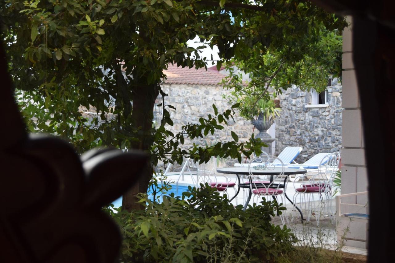 Hotel Las Casitas Del Jardin Tudela de Duero Eksteriør bilde
